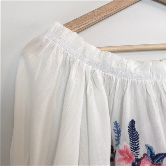 White Off-The-Shoulder Embroidered Peasant Blouse - Picture 4 of 7